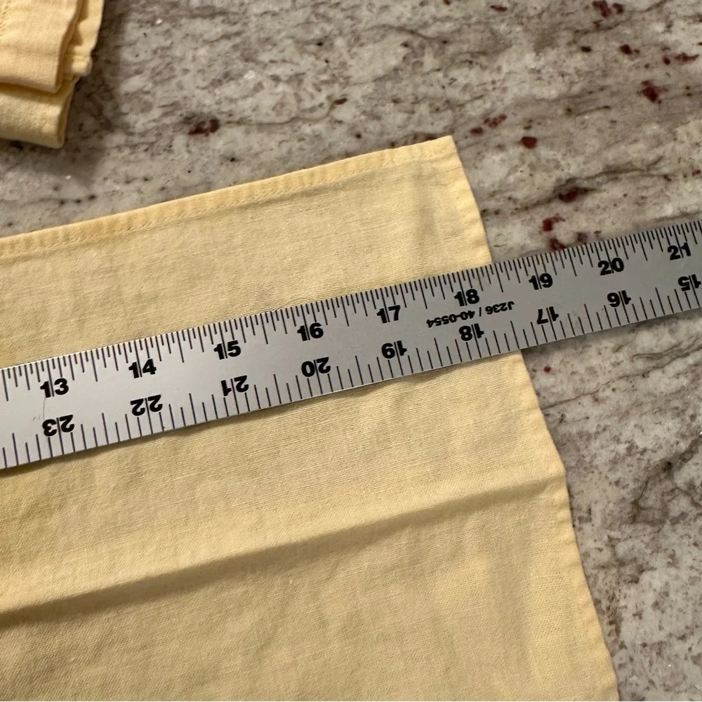 Vintage Linen Embroidered Handmade Guest Towels 2 Handkerchief Tulip Pedal